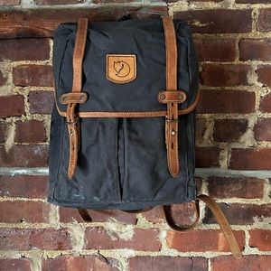 Fjallraven medium rucksack - gray